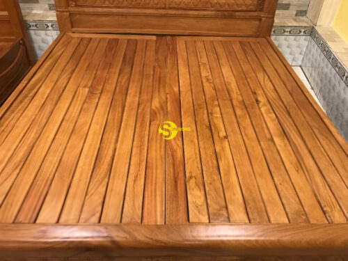 Giường ngủ nữ hoàng gỗ gõ đỏ- GN19