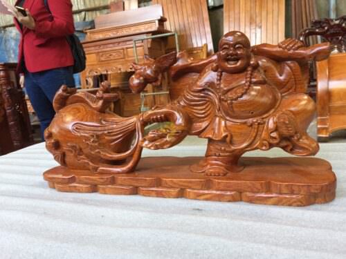 Di lạc cành đào kéo báo tiền gỗ hương-DL025 - Ảnh 5