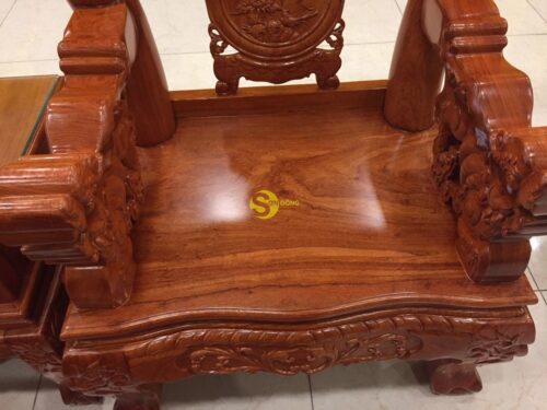 Bộ bàn ghế gỗ hương đá chạm đào chim tay nghê mặt liền 6 món tay 12 BBG249 - Hình ảnh 12
