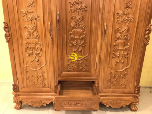 Tủ quần áo chạm hoa hồng TQA213