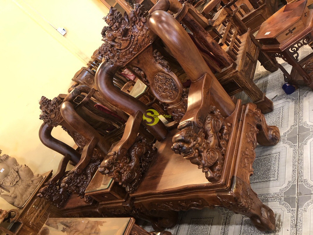 Bộ bàn ghế gỗ cẩm lai chạm nghê ( chạm đẹp) 6 món tay 12 – BBG80C (Ảnh 5)