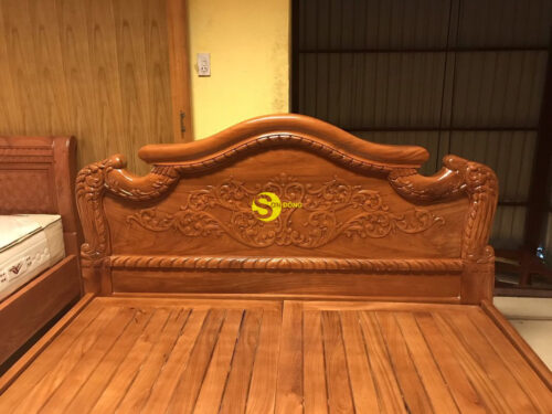 Giường Ngủ Hoàng Gia GN21