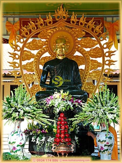 dat vang 24 lon nhat viet nam 11