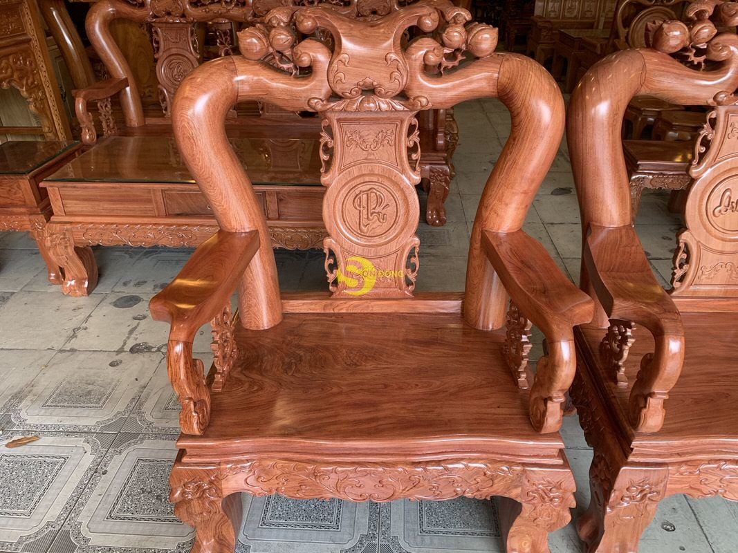 Bộ bàn ghế chạm đào phúc lộc thọ mặt liền gỗ hương đá 6 món tay 12 BBG046 (Ảnh 11)