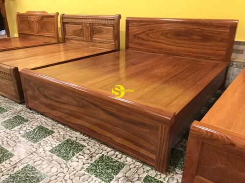 Giường ngủ cẩm lai trơn 1m8 giá rẻ GCL002