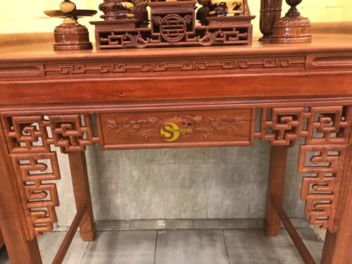 Bàn thờ gõ đỏ chạm hoa sen 1.34M SD103 - Hình ảnh 8