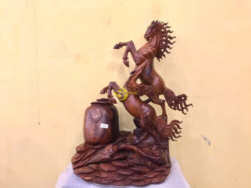 Tượng song mã phi thiên gỗ hương Việt TN101 - Ảnh 7