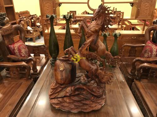 Tượng song mã phi thiên gỗ hương Việt TN101 - Ảnh 5