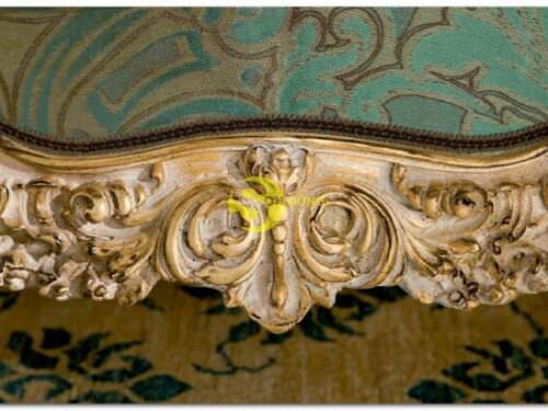sofa co dien 9 5