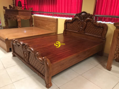 Giường ngủ cổ điển hoa lá tây GN118A