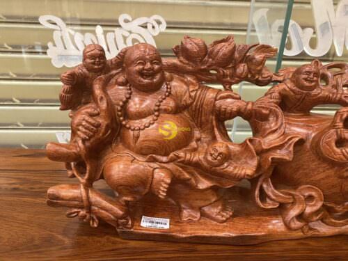 Di lặc gánh cành đào kéo bao tiền đồng tử gỗ hương ngang DL260 - Ảnh 2