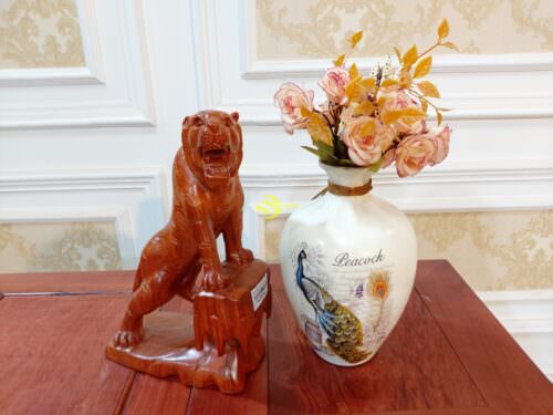 Mãnh hổ gỗ hương đứng cao 30 - HH30 - Hình ảnh 4