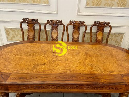Bộ bàn ăn Cẩm Lai mặt nu Gõ Đỏ 08 ghế chạm đào tựa bình bàn ovan - BBA4358B - Hình ảnh 2