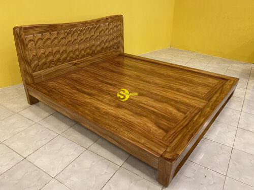 Giường Ngủ Gỗ Tự Nhiên Hương Xám Giả Nệm GHX005