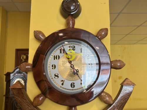 dong ho treo tuong mo neo cam lai dh60 3