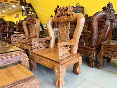 Bộ bàn ghế gõ đỏ chạm bát mã truy phong gõ đỏ mặt liền 6 món tay 12 BBG339 - Hình ảnh 2