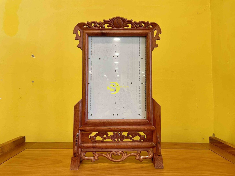 Khung hinh rong go huong nho 2