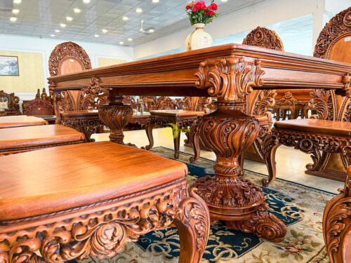 Bộ Bàn ăn hoàng gia Louis Filda nguyên tấm