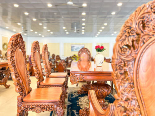 Bộ Bàn ăn hoàng gia Louis Filda nguyên tấm