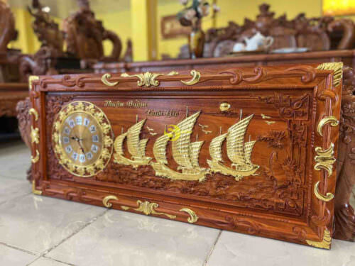 Tranh đồng hồ thuận buồm xuôi gió gỗ hương dát vàng T1846