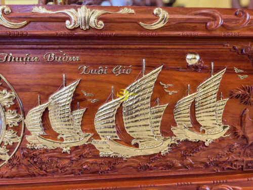 Tranh đồng hồ thuận buồm xuôi gió gỗ hương dát vàng T1846
