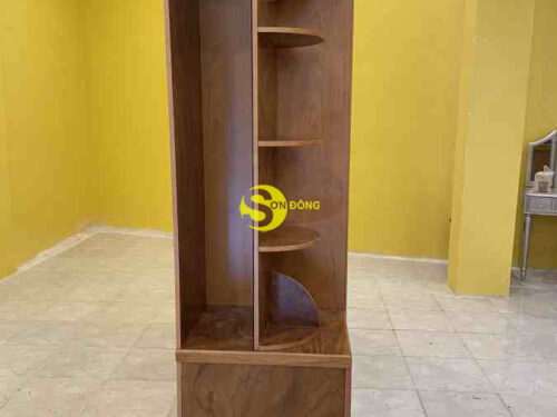 Tủ Quần Áo Gõ Đỏ 3 Cánh Kệ 3 Tầng xoay TQA115