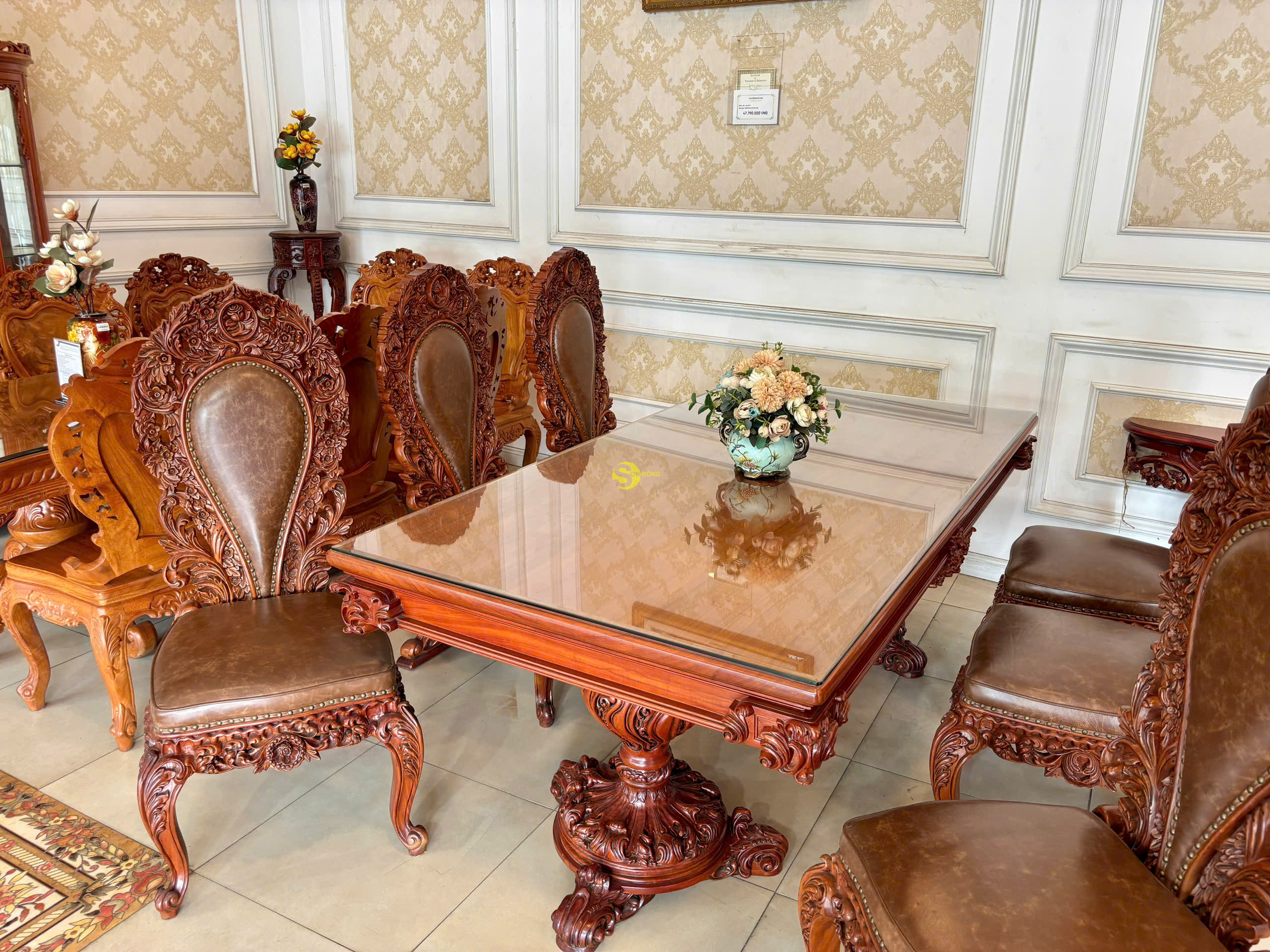 Bộ bàn ăn Hoàng Gia Louis Fidia Mặt liền BA0291 + 6 ghế GA088B 2 Bộ bàn ăn Hoàng Gia Louis Fidia Mặt liền BA0291 + 6 ghế GA088B - Ảnh 2