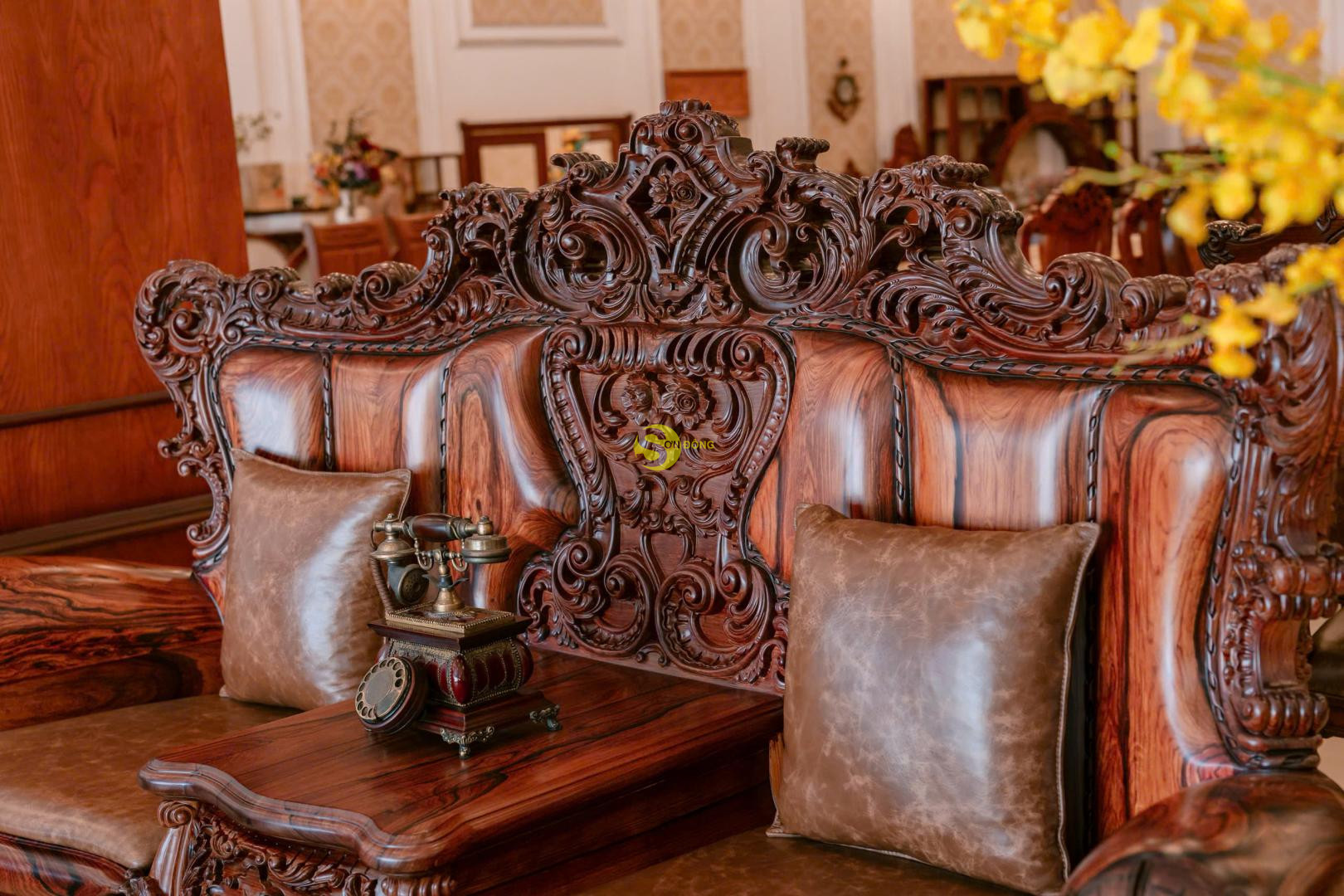 Sofa Hoàng Gia Super Luxury Phiên bản Limited 2026 | 14 món - BBG5586C 13 Sofa Hoàng Gia Super Luxury Phiên bản Limited 2026 | 14 món - BBG5586C - Ảnh 13