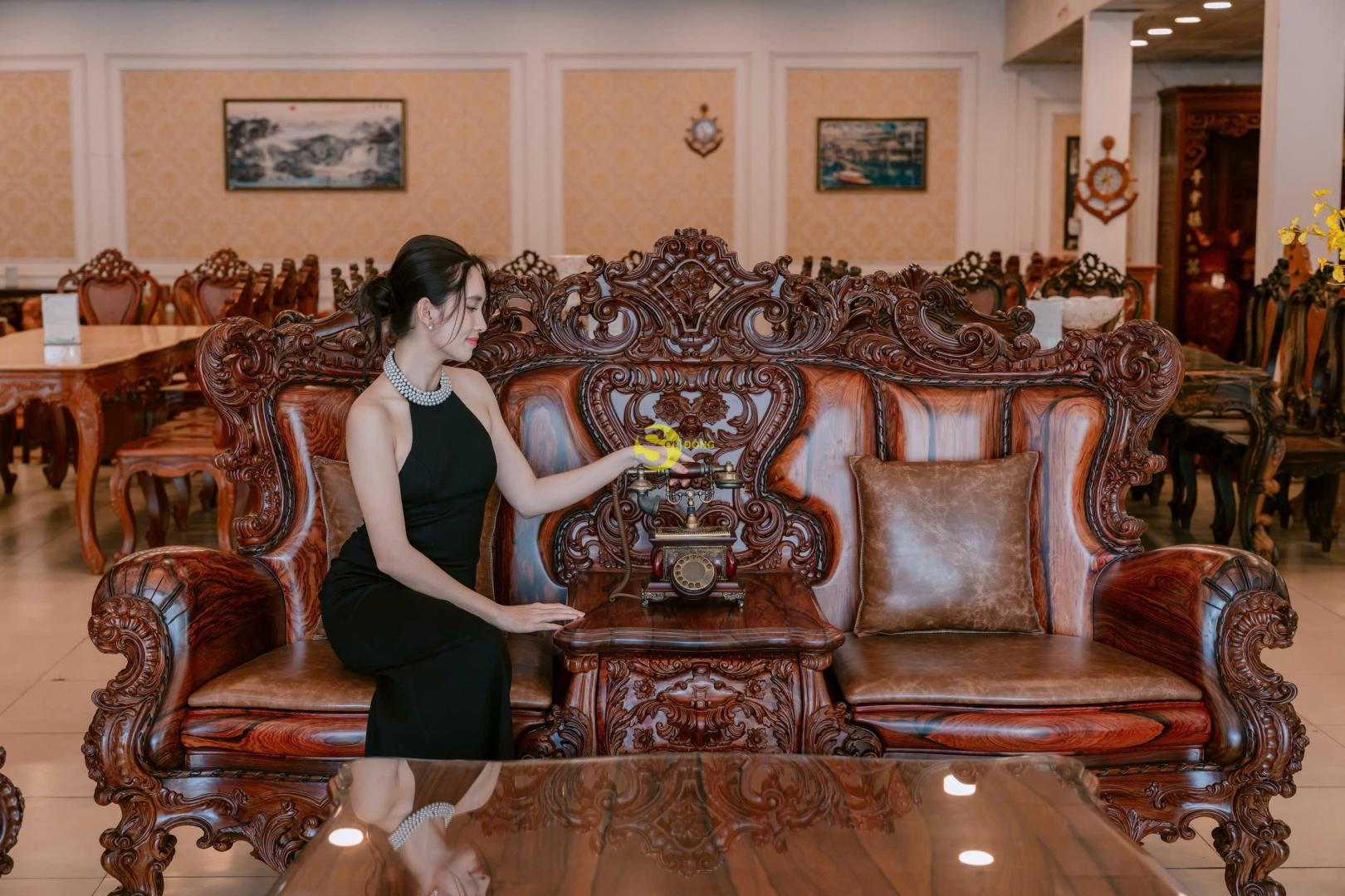 Sofa Hoàng Gia Super Luxury Phiên bản Limited 2026 | 14 món - BBG5586C 11 Sofa Hoàng Gia Super Luxury Phiên bản Limited 2026 | 14 món - BBG5586C - Ảnh 11