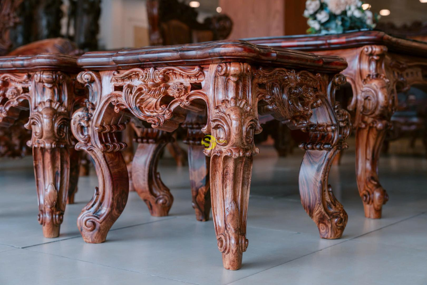 Sofa Hoàng Gia Super Luxury Phiên bản Limited 2026 | 14 món - BBG5586C 29 Sofa Hoàng Gia Super Luxury Phiên bản Limited 2026 | 14 món - BBG5586C - Ảnh 29