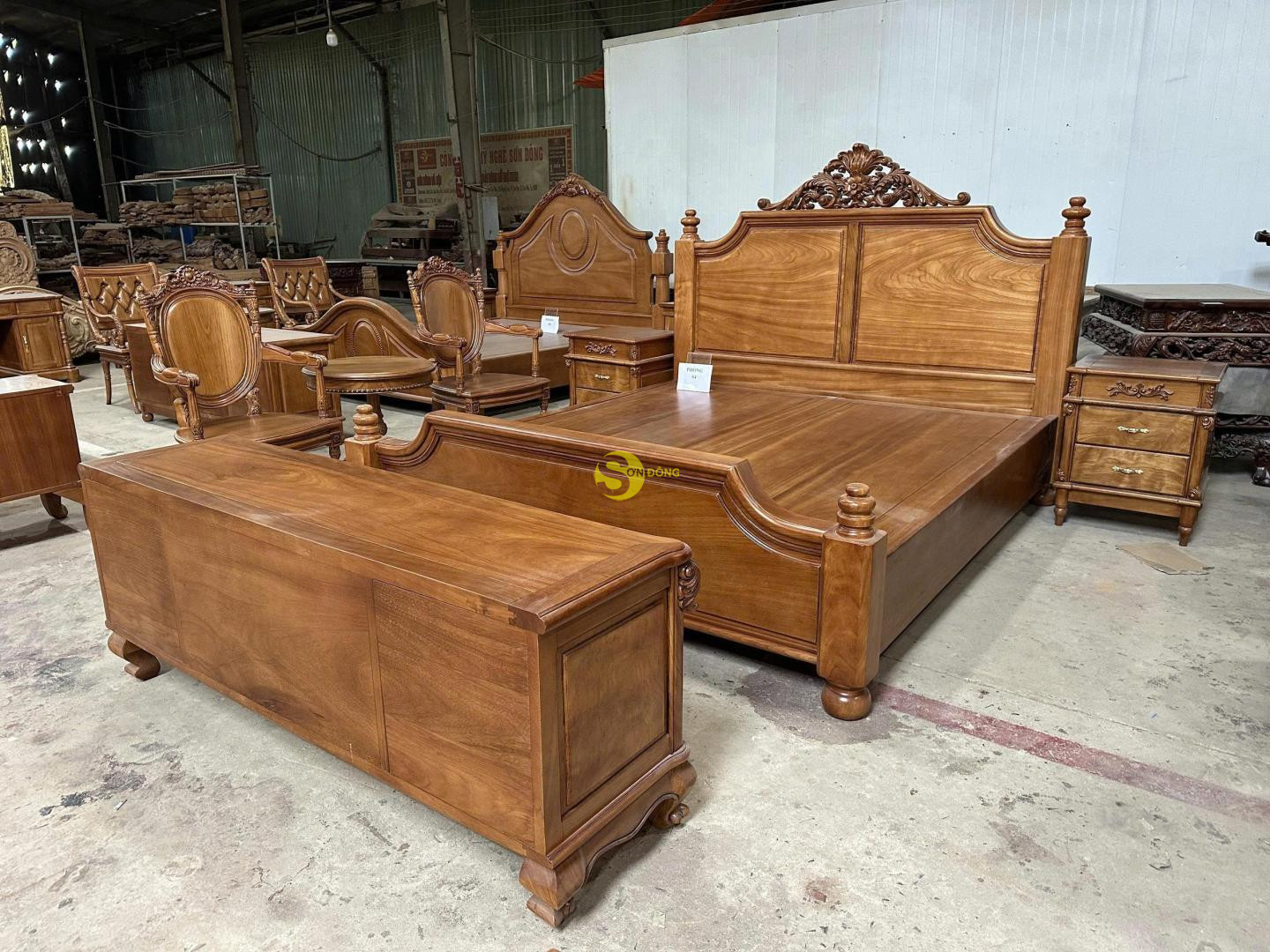 Combo phòng ngủ cổ điển VIP 5
