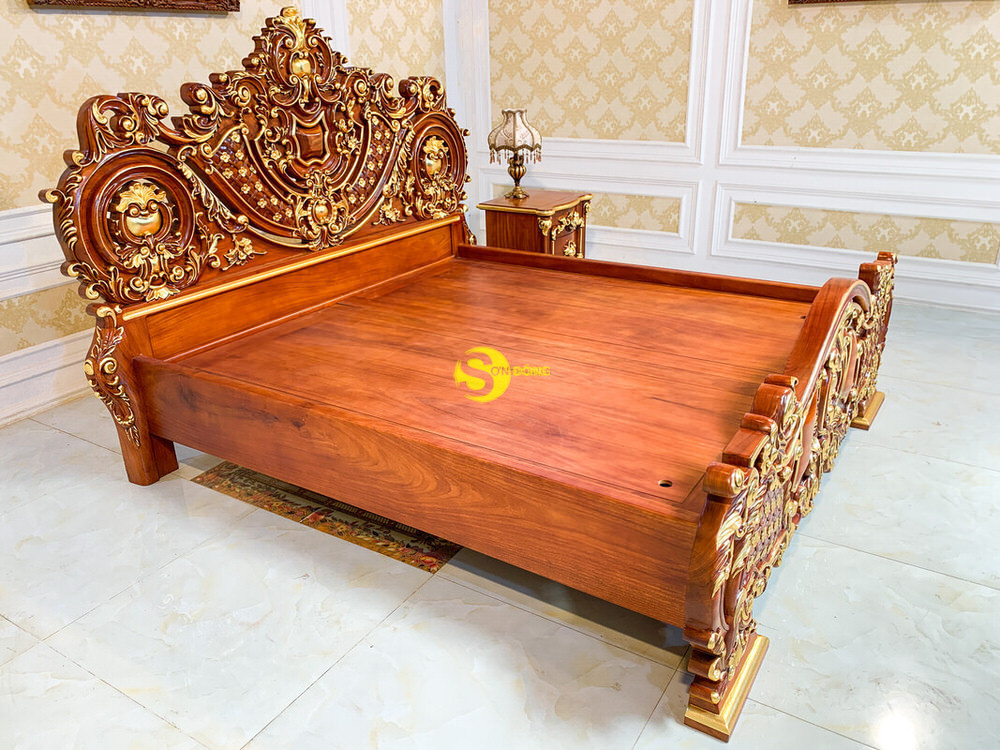 Giường Ngủ Cổ Điển Gỗ Gõ Đỏ Dát Vàng 2m x 2.2m VIP - GN0665A 4 Giường Ngủ Cổ Điển Gỗ Gõ Đỏ Dát Vàng 2m x 2.2m VIP - GN0665A - Ảnh 4