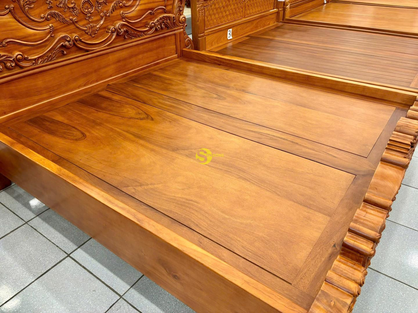 Giường ngủ cổ điển Châu Âu gỗ gõ đỏ 1,8x2m GN20 2 Giường ngủ cổ điển Châu Âu gỗ gõ đỏ 1,8x2m GN20 - Ảnh 2