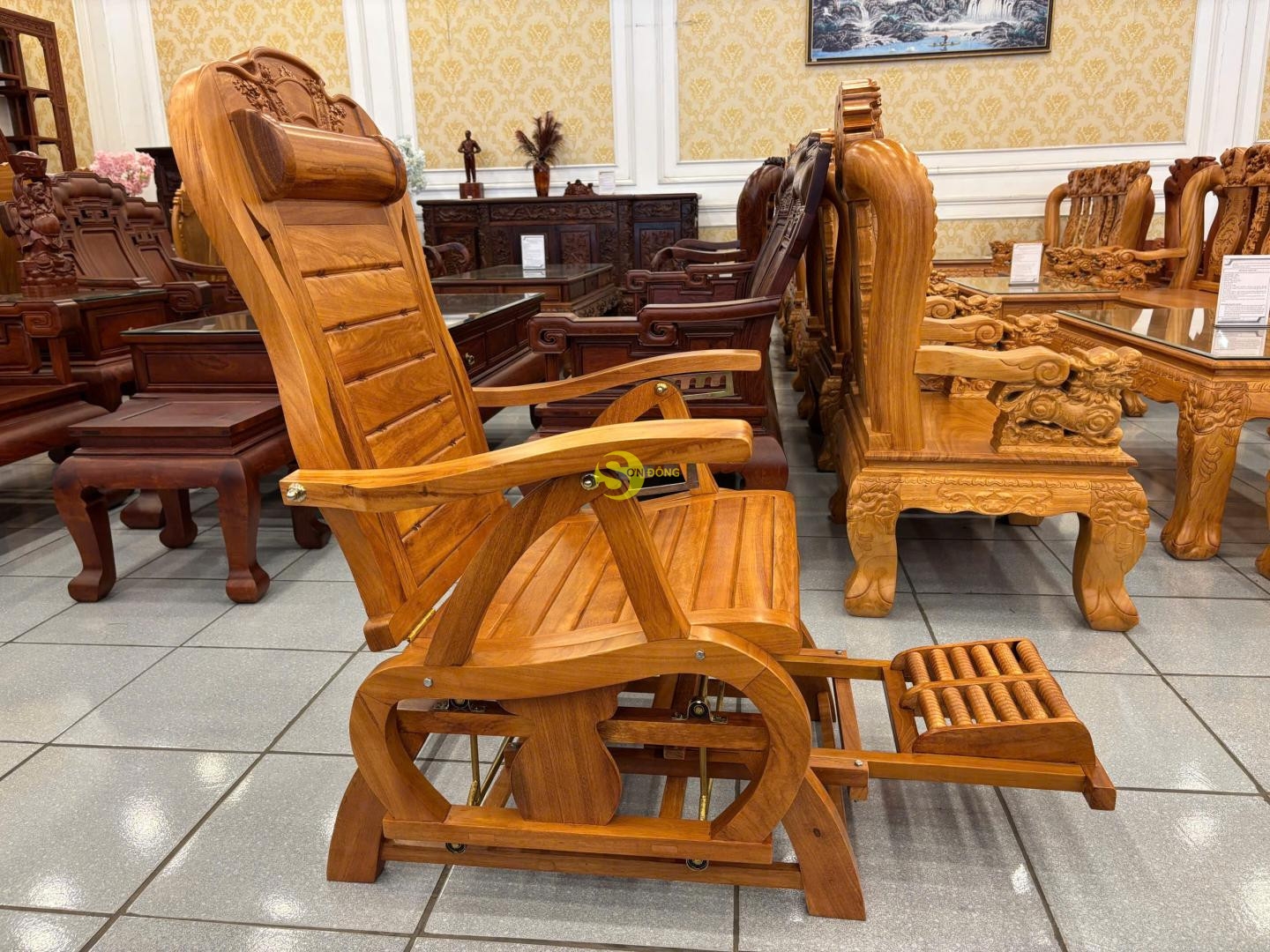 Ghế thư giãn massge gỗ gõ đỏ - GTG263