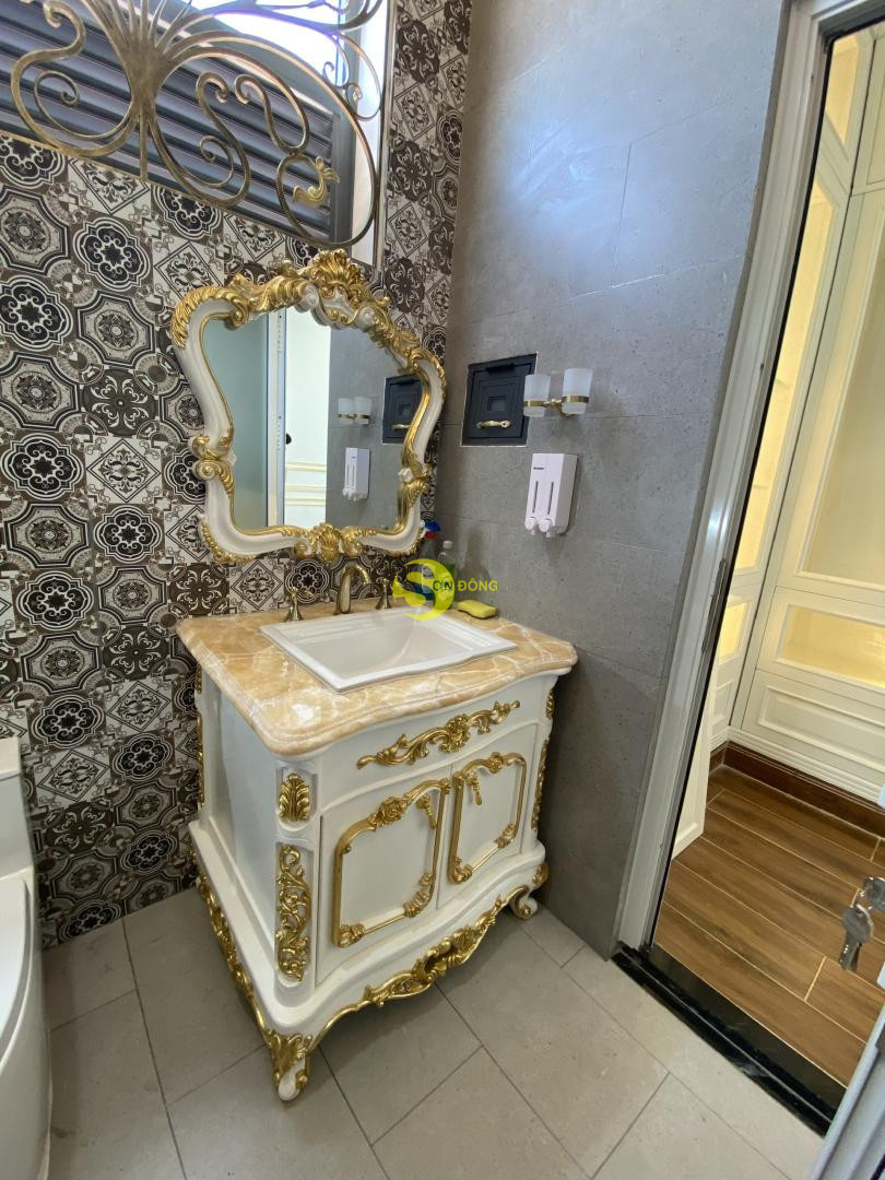 Lavabo cổ điển gõ đỏ - LVB002