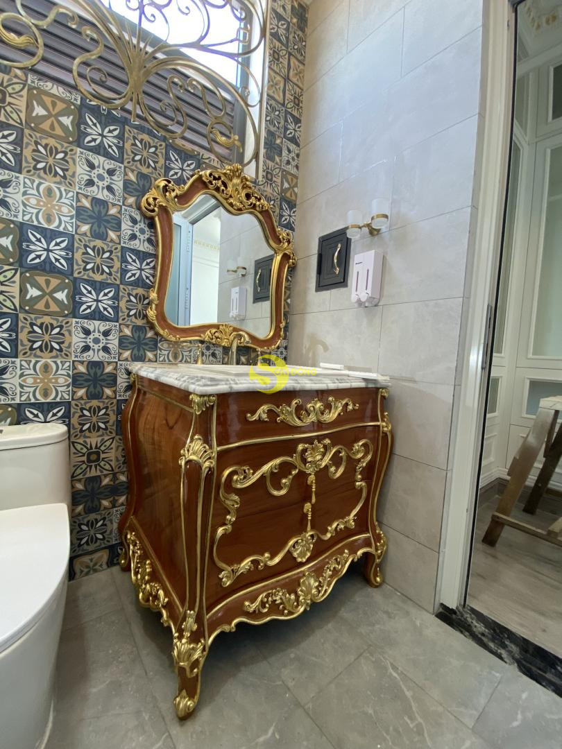 Lavabo cổ điển dát vàng - LVB004