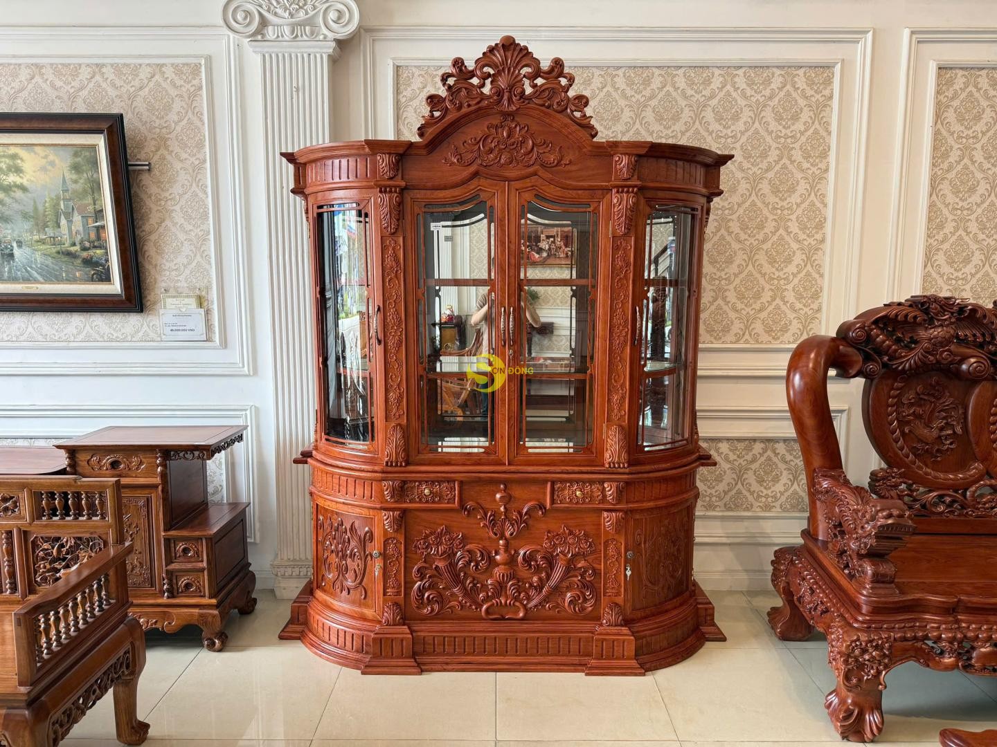 Tủ rượu hoàng gia cổ điển gỗ hương đá 1m8 - TR318