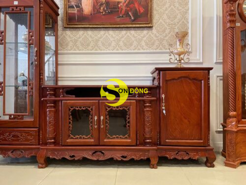 Tủ tivi trụ chạm gỗ gõ đỏ TTV243 - Hình ảnh 3