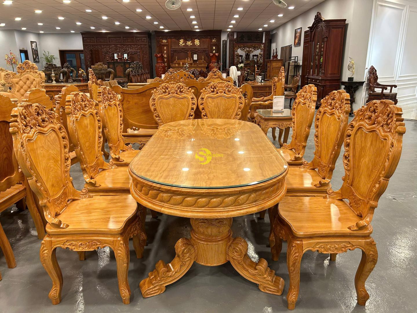 Bộ bàn ăn cổ điển 8 ghế gỗ gõ đỏ bàn ovan  - BBA2339B